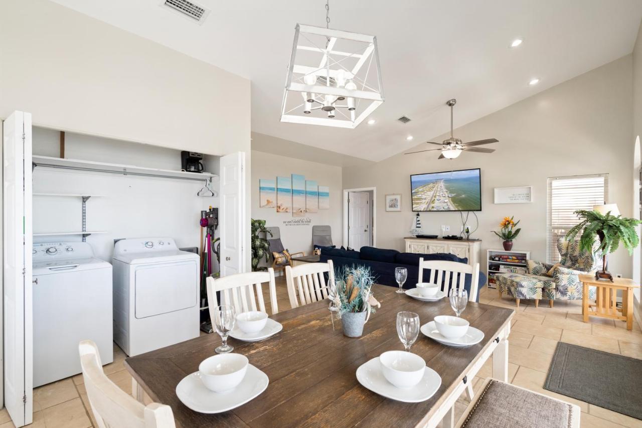 Marisol - Pet Friendly And Gulf Front! Enjoy The Large Deck With Amazing Views! Home Dauphin Island Eksteriør bilde