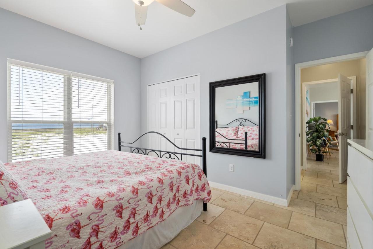 Marisol - Pet Friendly And Gulf Front! Enjoy The Large Deck With Amazing Views! Home Dauphin Island Eksteriør bilde